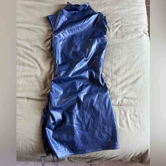 Chic Navy Sleeveless Mini Dress - Picture 4 of 7